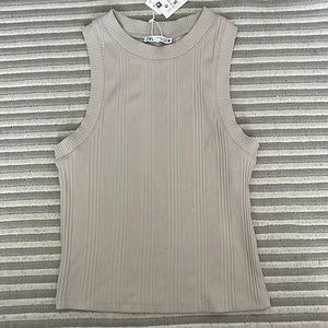 Ribbed/Patterned Grey Cream Zara Tank